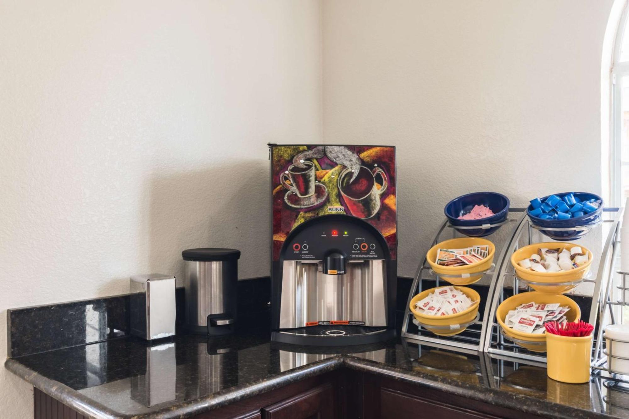 Motel 6 Alvarado Tx Ngoại thất bức ảnh